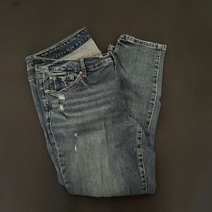 Mid rise skinny jeans